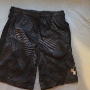 Black active shorts